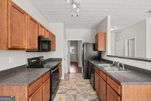 541 Providence Run Way, Lawrenceville, GA 30046