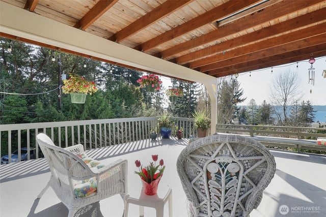 2424 SW 152nd Street, Burien, WA 98166