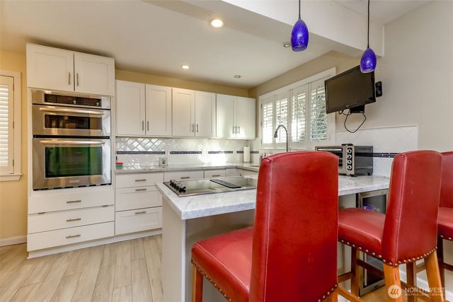 2424 SW 152nd Street, Burien, WA 98166