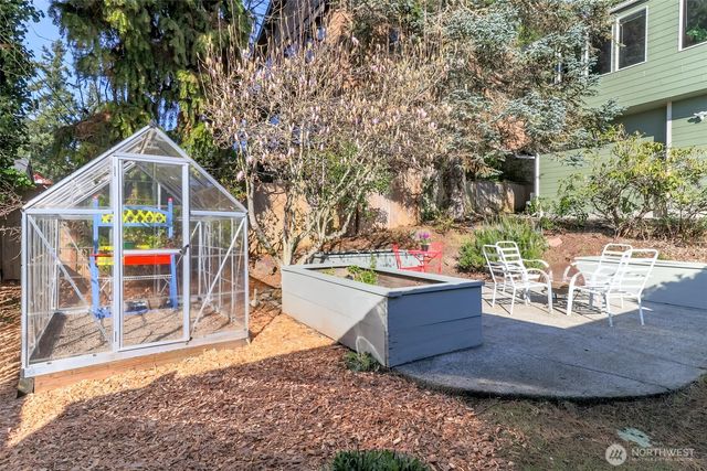 2424 SW 152nd Street, Burien, WA 98166