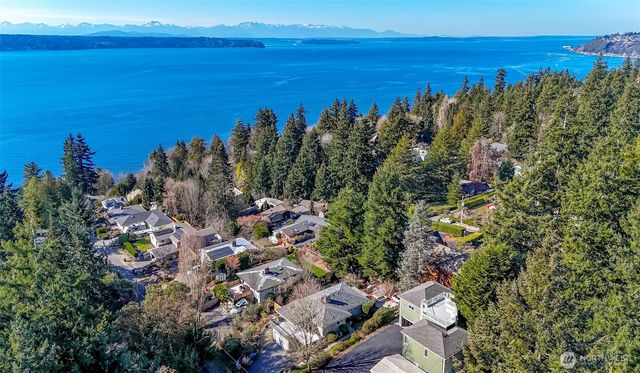 2424 SW 152nd Street, Burien, WA 98166