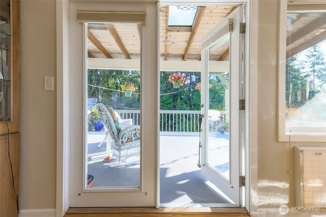 2424 SW 152nd Street, Burien, WA 98166