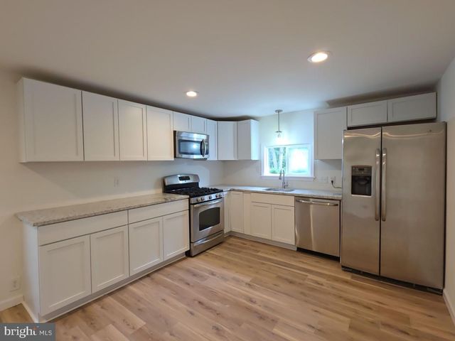 7409 JOHN ST, Millville, NJ 08332