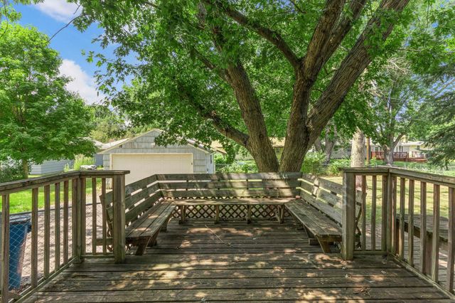4809 Winnetka Avenue N, New Hope, MN 55428