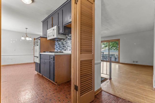 4809 Winnetka Avenue N, New Hope, MN 55428