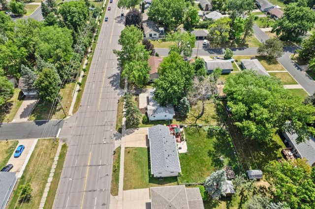4809 Winnetka Avenue N, New Hope, MN 55428