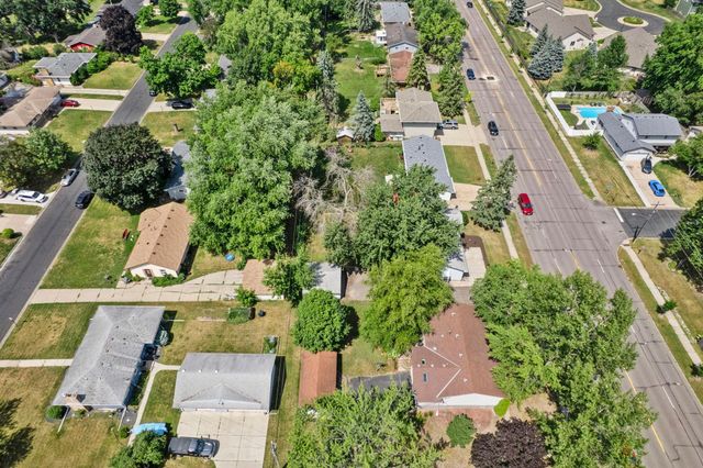 4809 Winnetka Avenue N, New Hope, MN 55428