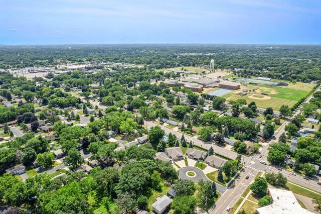 4809 Winnetka Avenue N, New Hope, MN 55428