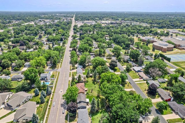 4809 Winnetka Avenue N, New Hope, MN 55428