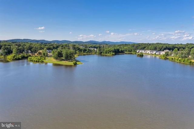 4954 PEBBLE RUN RD, Warrenton, VA 20187