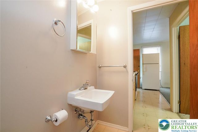 312 South 2nd Street, Emmaus Boro, PA 18049