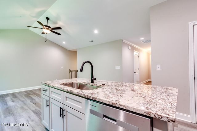 1415 Hazelgreen Way, Knoxville, TN 37912