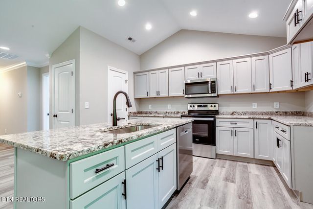 1415 Hazelgreen Way, Knoxville, TN 37912