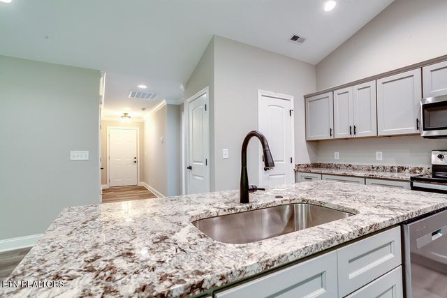 1415 Hazelgreen Way, Knoxville, TN 37912