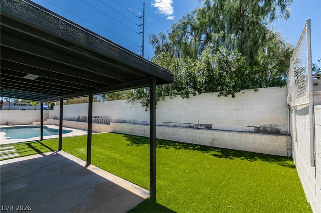 2389 East Reno Avenue, Las Vegas, NV 89119