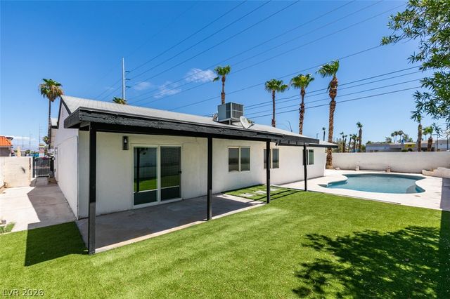 2389 East Reno Avenue, Las Vegas, NV 89119
