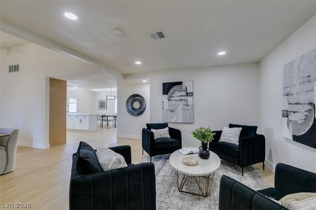 2389 East Reno Avenue, Las Vegas, NV 89119