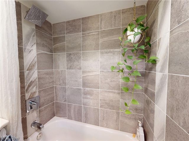 30028 Elgin Road, Wickliffe, OH 44092