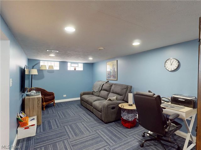 30028 Elgin Road, Wickliffe, OH 44092