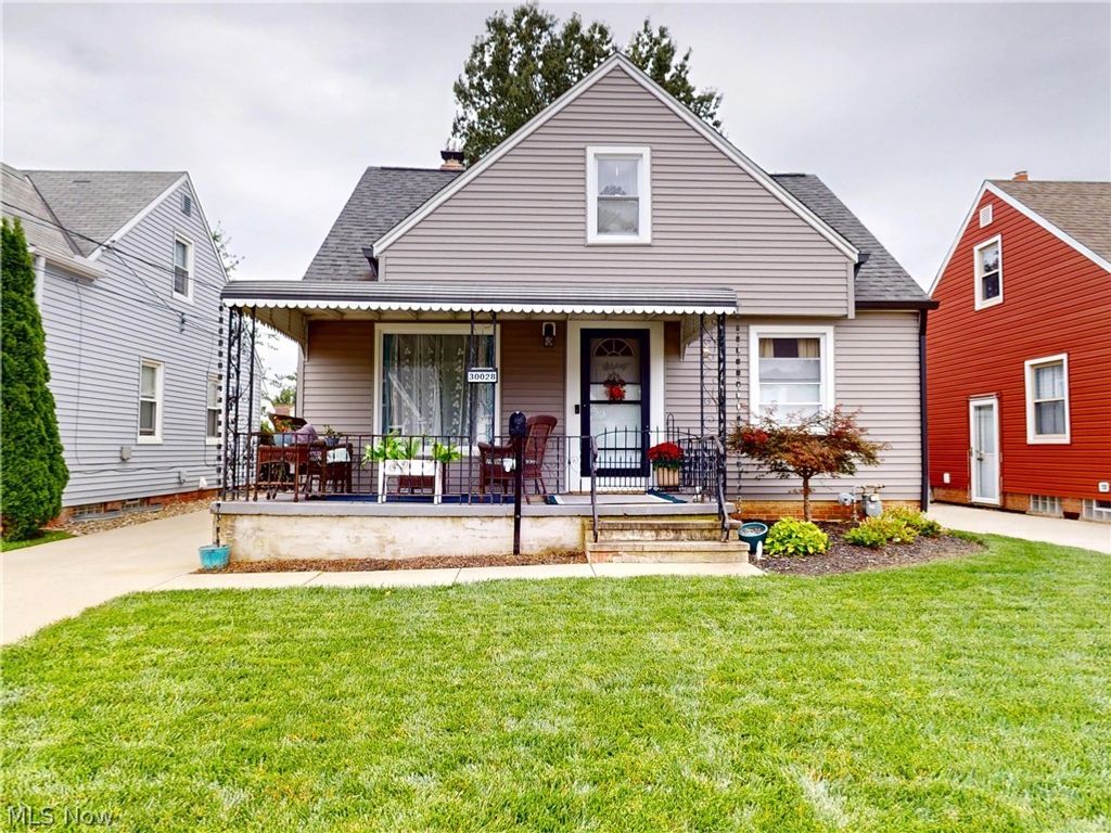 30028 Elgin Road, Wickliffe, OH 44092