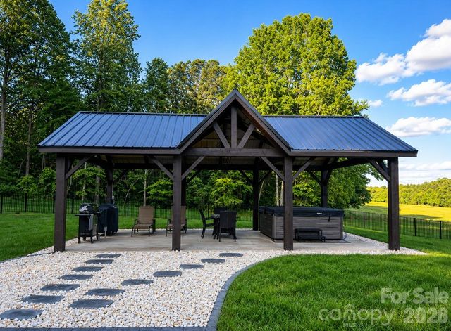 1140 Shinnville Road, Cleveland, NC 27013