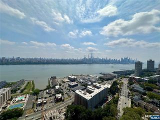 7855 Boulevard East 30G, North Bergen, NJ 07047