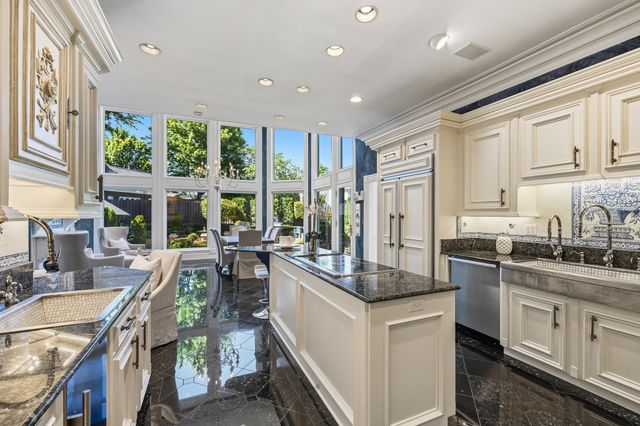 5870 GARDEN REACH CV, Memphis, TN 38120