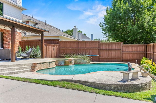 6317 Bear Run Road, The Colony, TX 75056