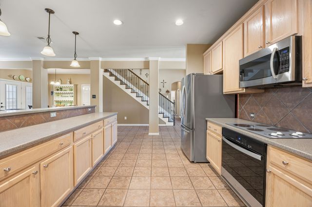 6317 Bear Run Road, The Colony, TX 75056