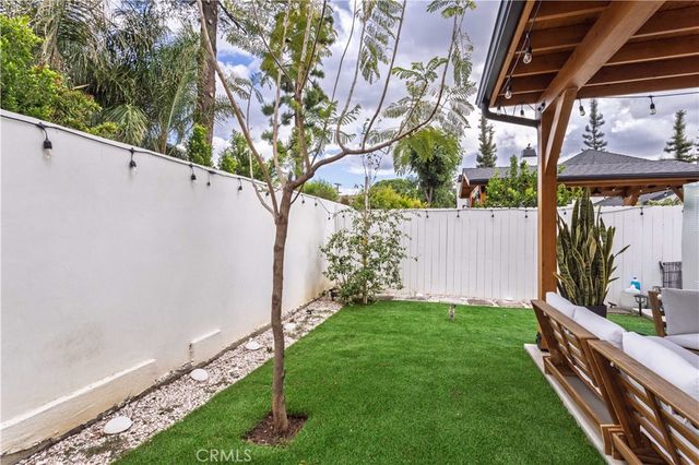 8602 Shoshone, Sherwood Forest, CA 91325