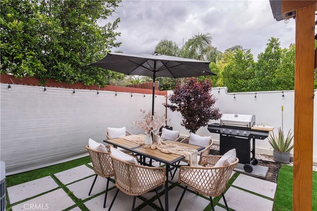 8602 Shoshone, Sherwood Forest, CA 91325