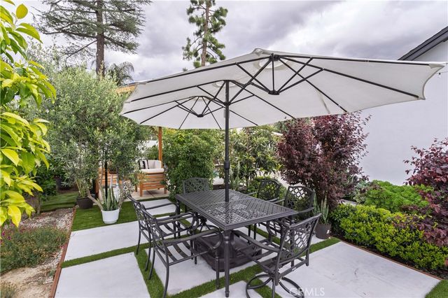 8602 Shoshone, Sherwood Forest, CA 91325