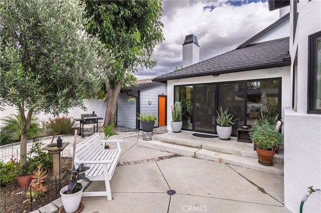 8602 Shoshone, Sherwood Forest, CA 91325