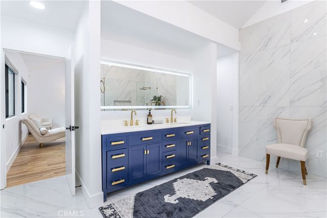 8602 Shoshone, Sherwood Forest, CA 91325