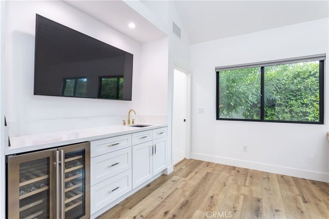 8602 Shoshone, Sherwood Forest, CA 91325