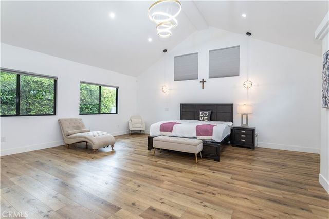 8602 Shoshone, Sherwood Forest, CA 91325