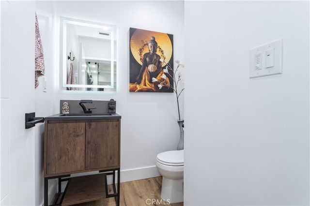 8602 Shoshone, Sherwood Forest, CA 91325