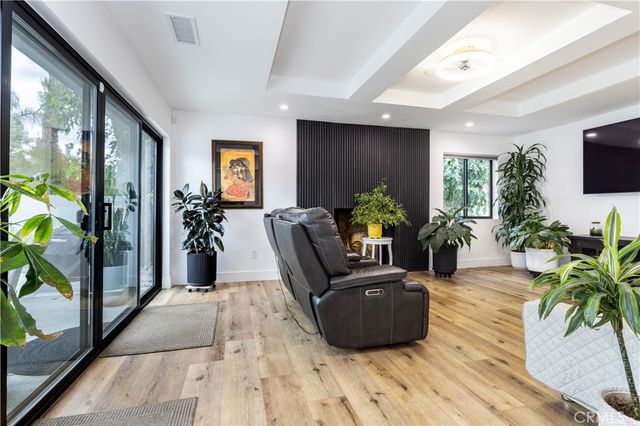 8602 Shoshone, Sherwood Forest, CA 91325