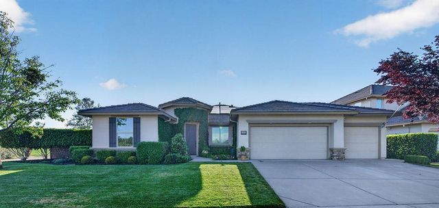 4900 Spyglass Dr, Ione, CA 95640