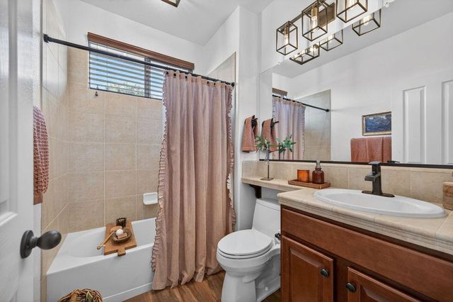 4900 Spyglass Dr, Ione, CA 95640