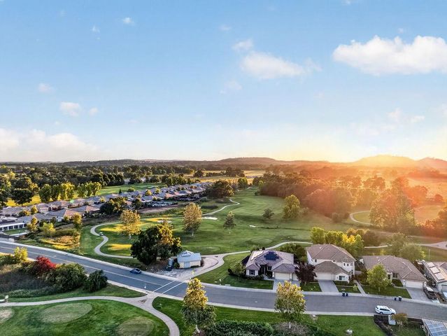 4900 Spyglass Dr, Ione, CA 95640