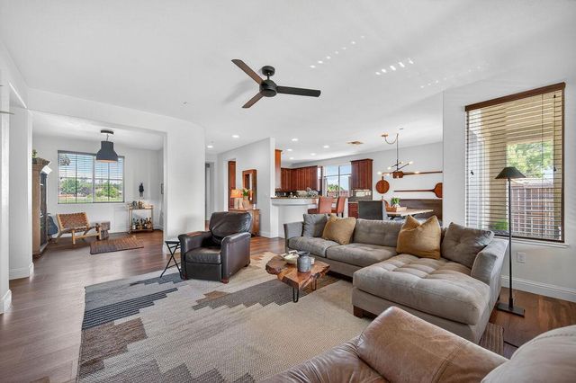 4900 Spyglass Dr, Ione, CA 95640