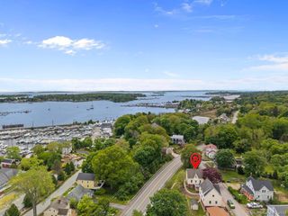 2 Ashby Street, Groton, CT 06355