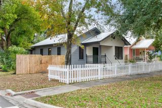 201 S HOLLY AVENUE, Sanford, FL 32771