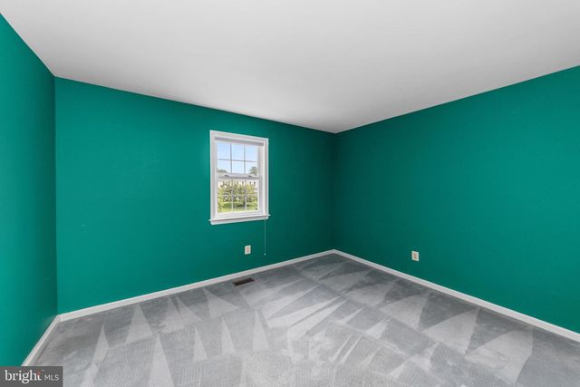 1574 GREY LN, Warminster, PA 18974