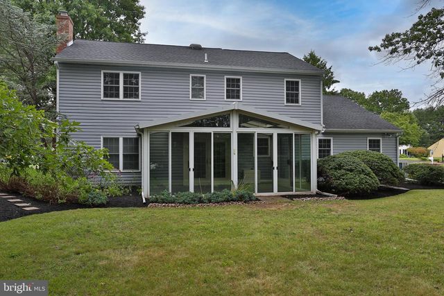 1574 GREY LN, Warminster, PA 18974