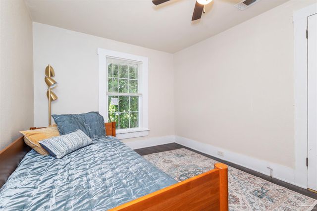 1724 E Maxwell St, Pensacola, FL 32503