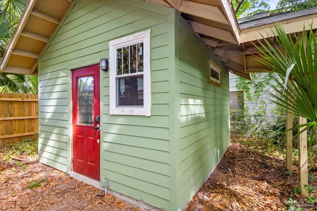 1724 E Maxwell St, Pensacola, FL 32503