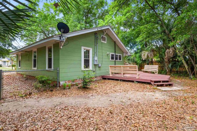 1724 E Maxwell St, Pensacola, FL 32503