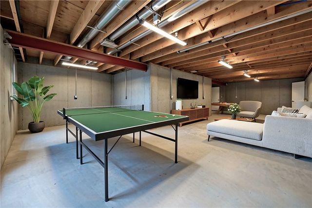 1580 Lois Road, Unity Twp, PA 15650